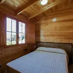 キャンプ場 Camping Iznate 3*